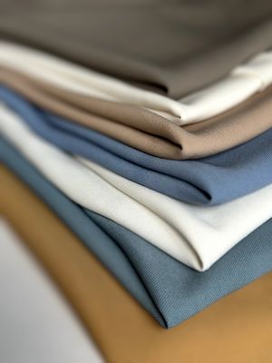 SLUB стиль 100% полиэстер антибиотики растяжка Мат быстро сухой атласный ткань для платьев